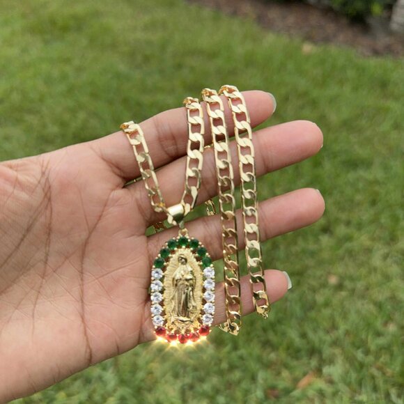14K GP Virgin of Guadalupe Pendant Cubic Zirconia Miami Cuban Chain 20 Inch 4mm - Picture 2 of 6